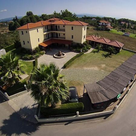 אורמוס פנגיאס Maistrali Apartments מראה חיצוני תמונה