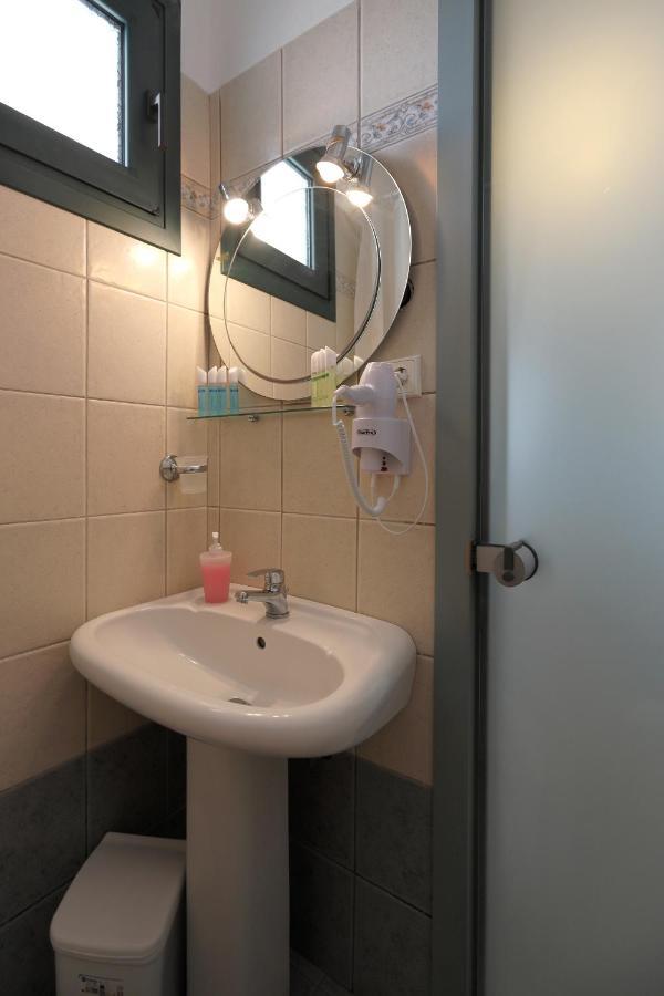 אורמוס פנגיאס Maistrali Apartments מראה חיצוני תמונה