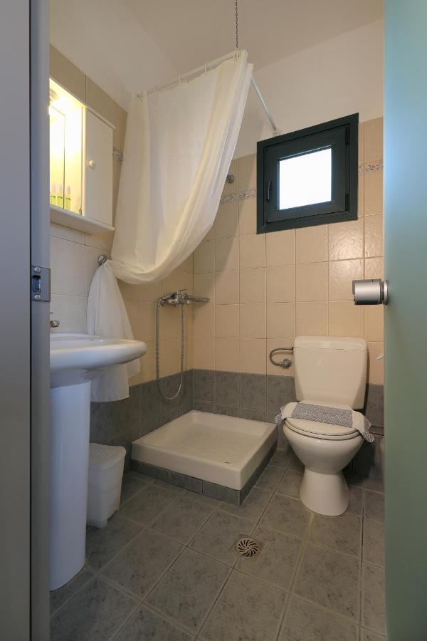 אורמוס פנגיאס Maistrali Apartments מראה חיצוני תמונה