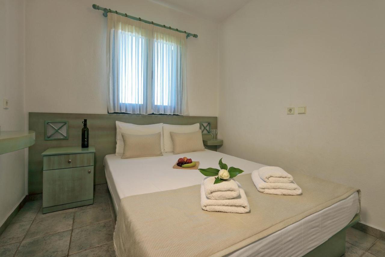 אורמוס פנגיאס Maistrali Apartments מראה חיצוני תמונה