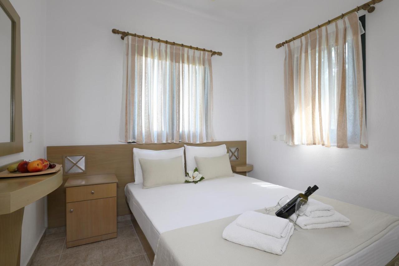 אורמוס פנגיאס Maistrali Apartments מראה חיצוני תמונה